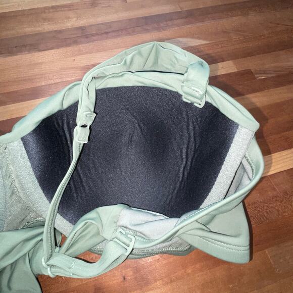 Coco Reef Women's Charisma Pleated Swim Top 36/38D, Palm Green - Picture 6 of 9